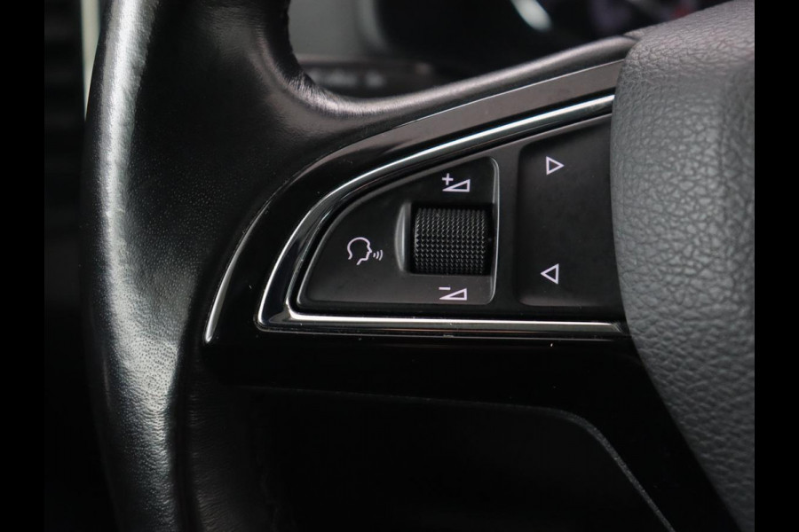 Škoda Karoq 1.0 TSI Clever Edition | Trekhaak | Carplay | Navigatie | Cruise Control | LED | PDC |