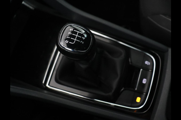 Škoda Karoq 1.0 TSI Clever Edition | Trekhaak | Carplay | Navigatie | Cruise Control | LED | PDC |