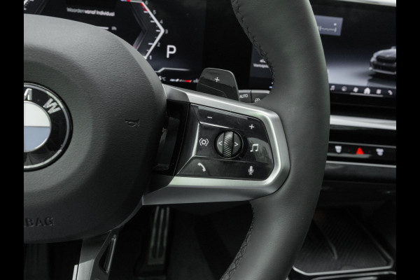 BMW 5 Serie Touring 520d xDrive - M-Sport Pro - Pano - Trekhaak - ACC - Harman Kardon