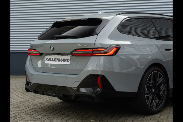 BMW 5 Serie Touring 520d xDrive - M-Sport Pro - Pano - Trekhaak - ACC - Harman Kardon