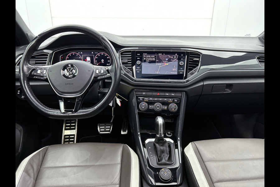 Volkswagen T-Roc 2.0 TSI 4Motion Sport R-line VOL!! | 191PK | PANO | Beats | Dig Dash | Carplay | StuurStoel verW | Add CC | Clima