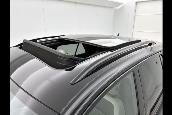 Volkswagen T-Roc 2.0 TSI 4Motion Sport R-line VOL!! | 191PK | PANO | Beats | Dig Dash | Carplay | StuurStoel verW | Add CC | Clima