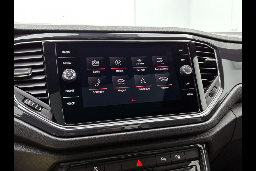 Volkswagen T-Roc 2.0 TSI 4Motion Sport R-line VOL!! | 191PK | PANO | Beats | Dig Dash | Carplay | StuurStoel verW | Add CC | Clima