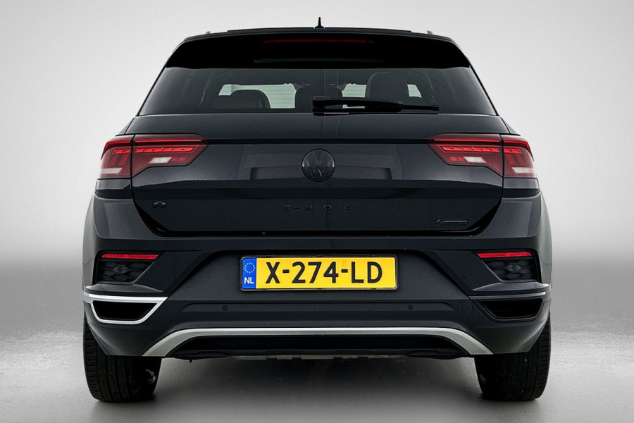 Volkswagen T-Roc 2.0 TSI 4Motion Sport R-line VOL!! | 191PK | PANO | Beats | Dig Dash | Carplay | StuurStoel verW | Add CC | Clima