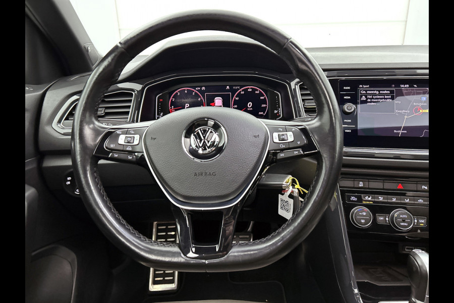 Volkswagen T-Roc 2.0 TSI 4Motion Sport R-line VOL!! | 191PK | PANO | Beats | Dig Dash | Carplay | StuurStoel verW | Add CC | Clima