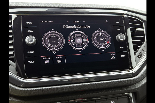 Volkswagen T-Roc 2.0 TSI 4Motion Sport R-line VOL!! | 191PK | PANO | Beats | Dig Dash | Carplay | StuurStoel verW | Add CC | Clima