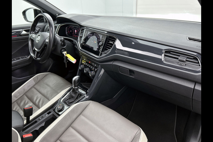 Volkswagen T-Roc 2.0 TSI 4Motion Sport R-line VOL!! | 191PK | PANO | Beats | Dig Dash | Carplay | StuurStoel verW | Add CC | Clima