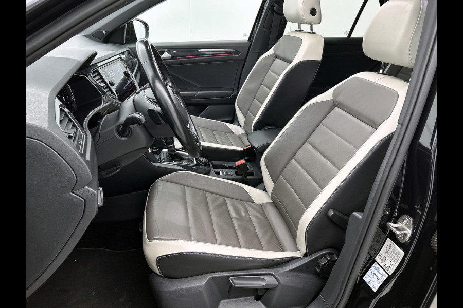 Volkswagen T-Roc 2.0 TSI 4Motion Sport R-line VOL!! | 191PK | PANO | Beats | Dig Dash | Carplay | StuurStoel verW | Add CC | Clima