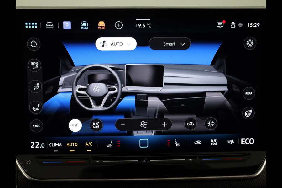Volkswagen Golf 1.5 eHybrid GTE 272 pk Automaat (DSG) | Navigatie | Panoramadak | Elektr. trekhaak | Parkeersensoren | Rondomzicht camera | Stoelverwarming |