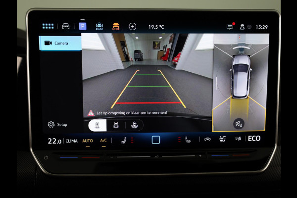 Volkswagen Golf 1.5 eHybrid GTE 272 pk Automaat (DSG) | Navigatie | Panoramadak | Elektr. trekhaak | Parkeersensoren | Rondomzicht camera | Stoelverwarming |