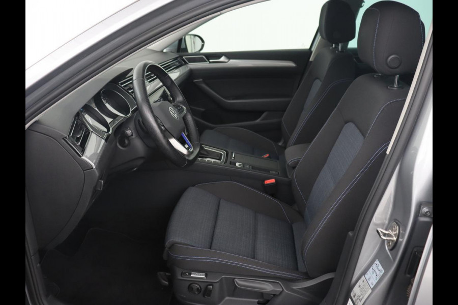 Volkswagen Passat 1.4 TSI PHEV GTE Business | Adaptive Cruise | Navigatie | Virtual Cockpit | Massage | Stoelverwarming | Carplay