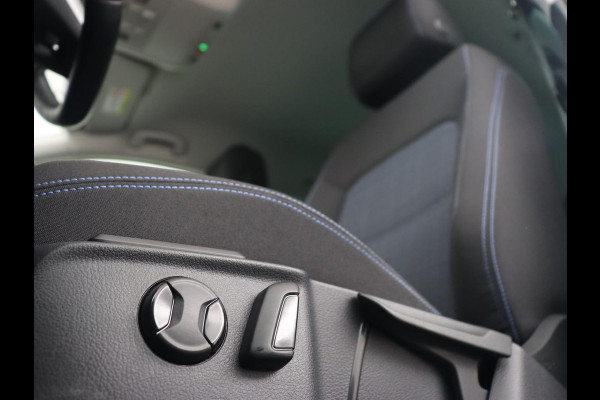 Volkswagen Passat 1.4 TSI PHEV GTE Business | Adaptive Cruise | Navigatie | Virtual Cockpit | Massage | Stoelverwarming | Carplay