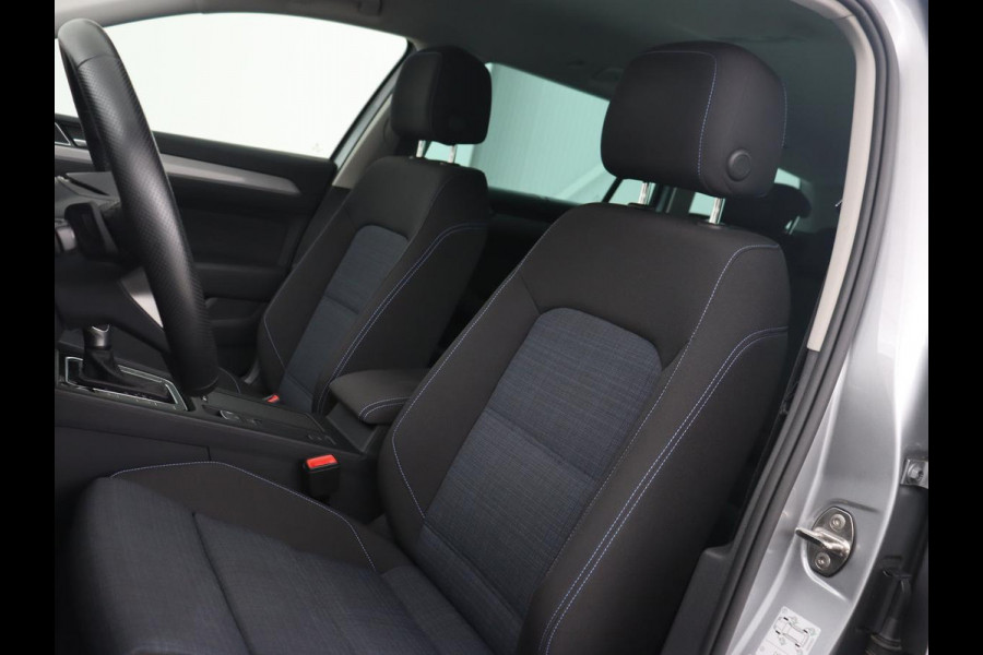 Volkswagen Passat 1.4 TSI PHEV GTE Business | Adaptive Cruise | Navigatie | Virtual Cockpit | Massage | Stoelverwarming | Carplay