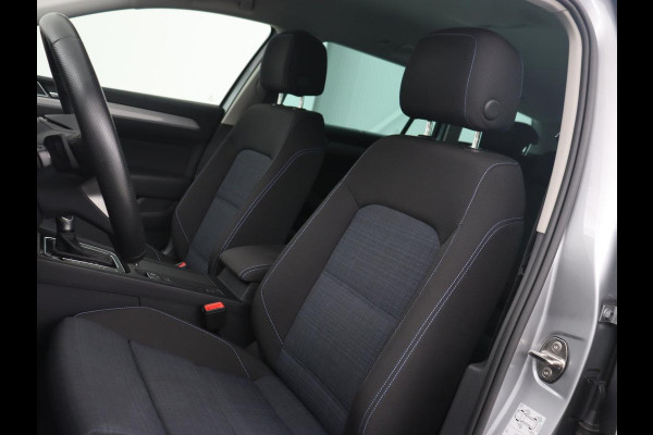 Volkswagen Passat 1.4 TSI PHEV GTE Business | Adaptive Cruise | Navigatie | Virtual Cockpit | Massage | Stoelverwarming | Carplay