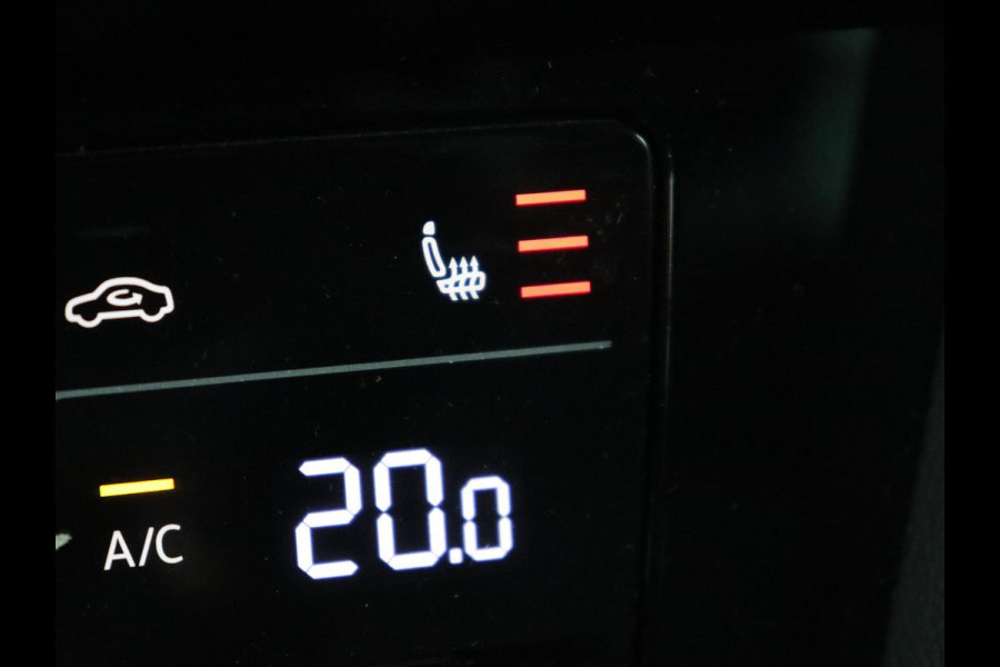 Volkswagen Passat 1.4 TSI PHEV GTE Business | Adaptive Cruise | Navigatie | Virtual Cockpit | Massage | Stoelverwarming | Carplay
