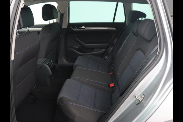 Volkswagen Passat 1.4 TSI PHEV GTE Business | Adaptive Cruise | Navigatie | Virtual Cockpit | Massage | Stoelverwarming | Carplay
