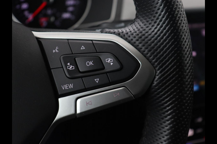 Volkswagen Passat 1.4 TSI PHEV GTE Business | Adaptive Cruise | Navigatie | Virtual Cockpit | Massage | Stoelverwarming | Carplay