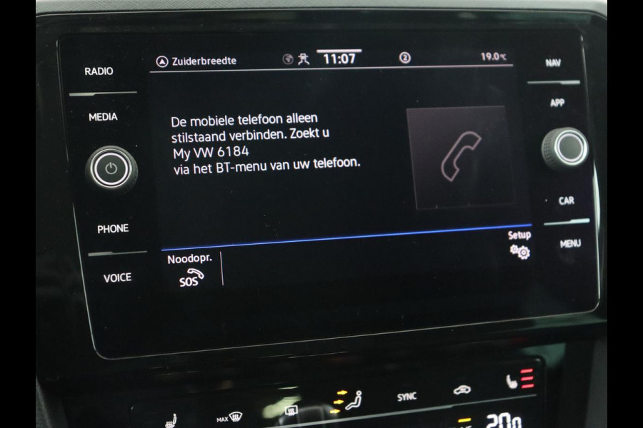 Volkswagen Passat 1.4 TSI PHEV GTE Business | Adaptive Cruise | Navigatie | Virtual Cockpit | Massage | Stoelverwarming | Carplay