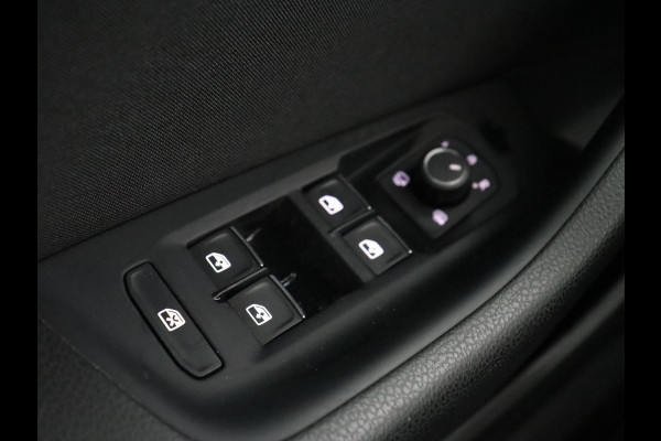 Volkswagen Passat 1.4 TSI PHEV GTE Business | Adaptive Cruise | Navigatie | Virtual Cockpit | Massage | Stoelverwarming | Carplay