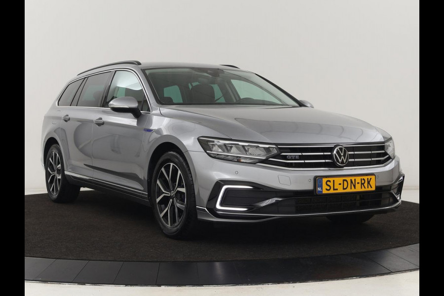Volkswagen Passat 1.4 TSI PHEV GTE Business | Adaptive Cruise | Navigatie | Virtual Cockpit | Massage | Stoelverwarming | Carplay