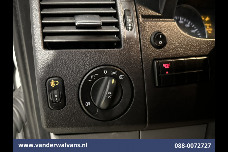 Mercedes-Benz Sprinter 316 CDI 164pk L2H2 Euro6 Airco | 2800kg Trekhaak | Cruisecontrol Parkeersensoren, Chauffeursstoel