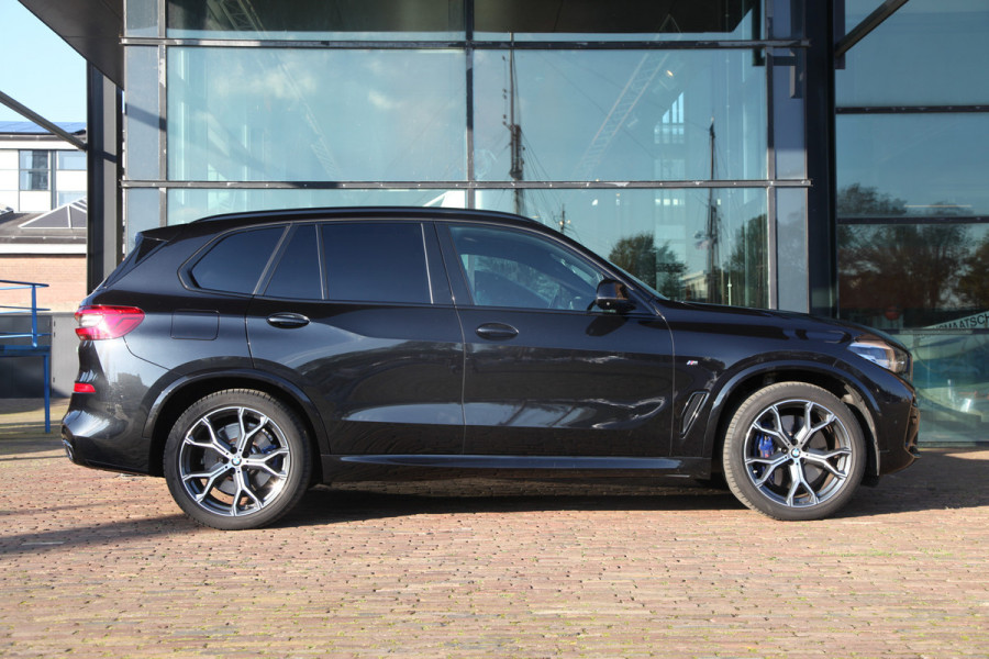 BMW X5 30d High Executive M| Pano| Trekhaak|HUD|Vol|
