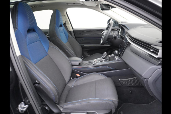 Lynk & Co 01 1.5 VAN: 25.900,- VOOR: 22.877,- UW HERFSTVOORDEEL: 3.023,- PHEV PLUG-IN HYBRIDE | COMPLETE AUTO | ELEKTRISCH PANORAMADAK | FULL OPTIONS | LYNK & CO GARANTIE T/M 12-2026 | RIJKLAAR GELEVERD | BTW VERREKENBAAR |