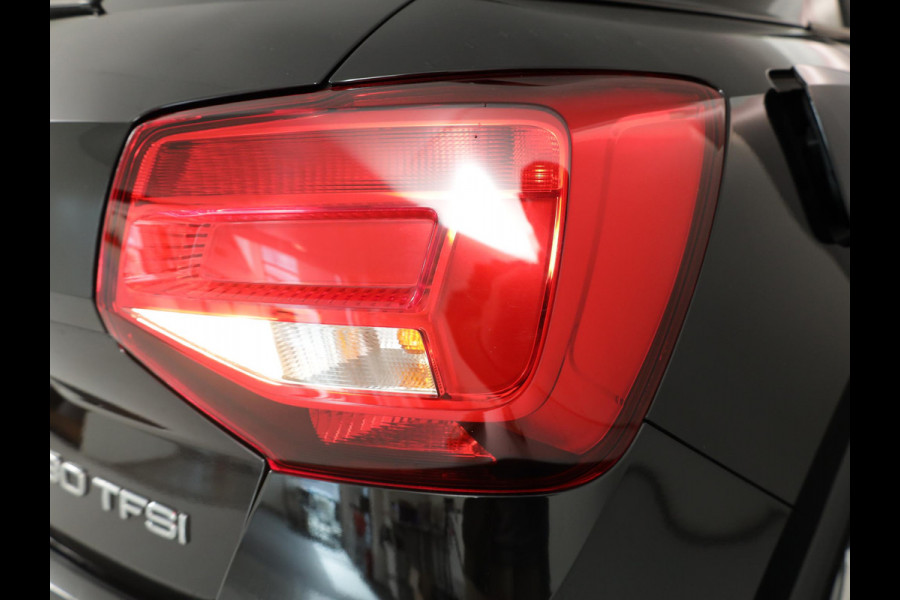 Audi Q2 30 TFSI Pro Line 110 pk | Navigatie via App | Parkeersensoren | Achteruitrijcamera | LED koplampen | SONOS soundsystem |