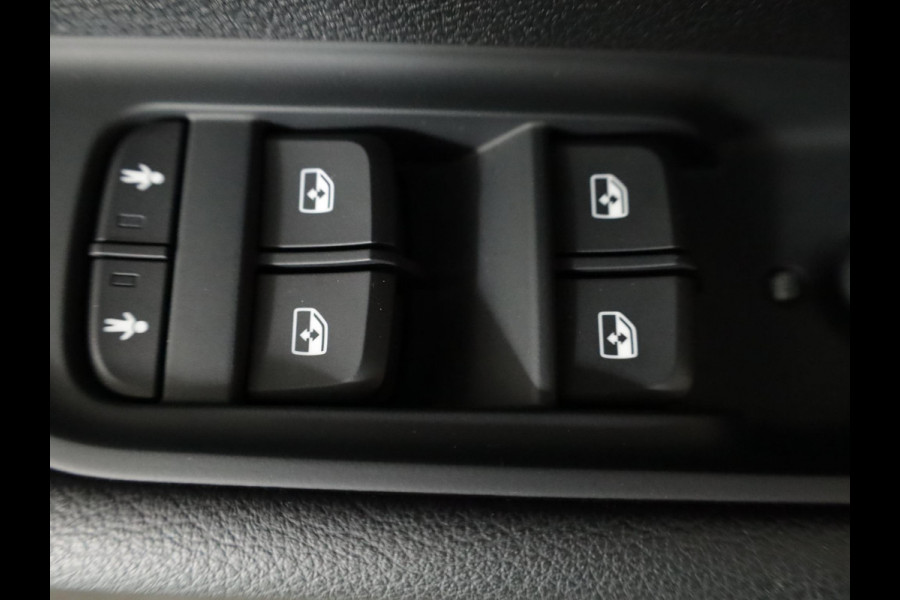 Audi Q2 30 TFSI Pro Line 110 pk | Navigatie via App | Parkeersensoren | Achteruitrijcamera | LED koplampen | SONOS soundsystem |