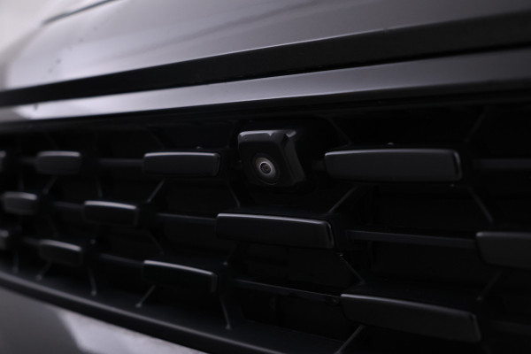 Lynk & Co 01 1.5 360 Camera, Panorama dak, Apple / Android carplay.