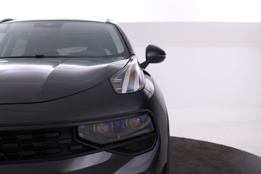 Lynk & Co 01 1.5 360 Camera, Panorama dak, Apple / Android carplay.