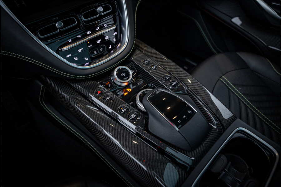 Aston Martin Dbx 4.0 V8 707 - BTW Auto | Panorama | Carbon | Keramisch | 23' inch | Stoelkoeling