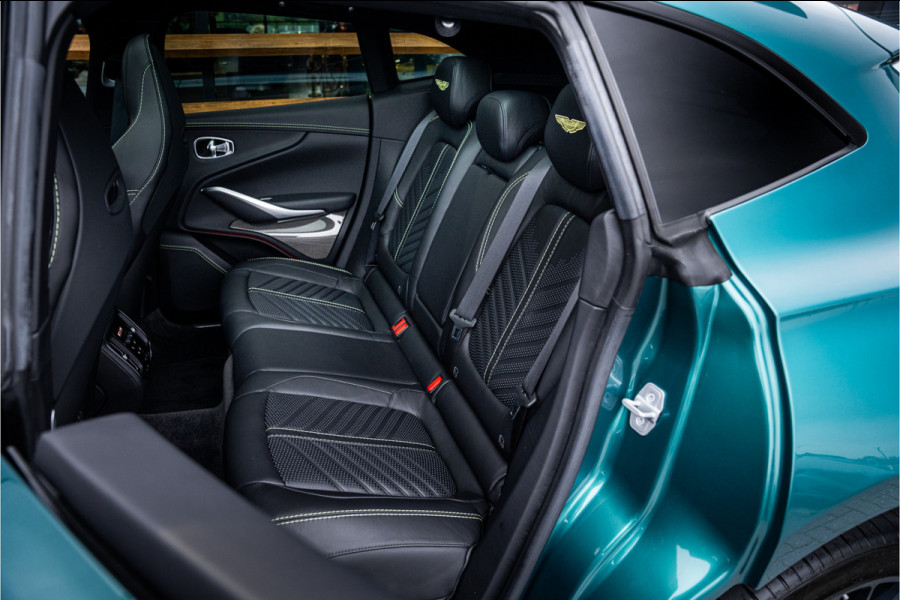 Aston Martin Dbx 4.0 V8 707 - BTW Auto | Panorama | Carbon | Keramisch | 23' inch | Stoelkoeling