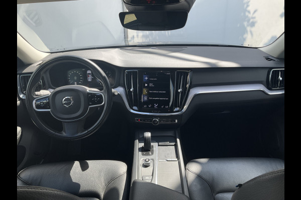 Volvo V60 2.0 B3 Aut8 Business Pro Leer Trekhaak(1800) BLIS Stoel/Stuurverw. 1Eig Intellisafe