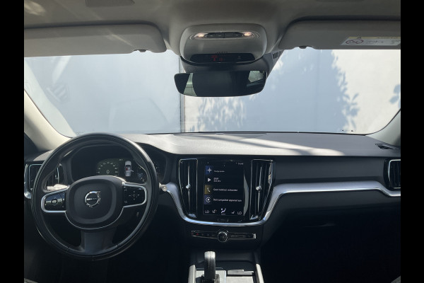Volvo V60 2.0 B3 Aut8 Business Pro Leer Trekhaak(1800) BLIS Stoel/Stuurverw. 1Eig Intellisafe