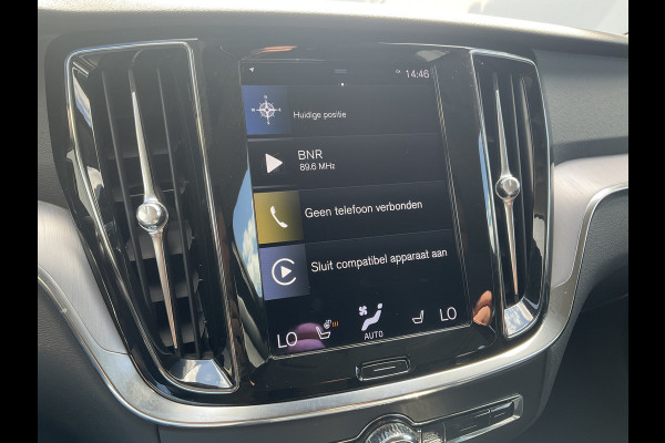 Volvo V60 2.0 B3 Aut8 Business Pro Leer Trekhaak(1800) BLIS Stoel/Stuurverw. 1Eig Intellisafe