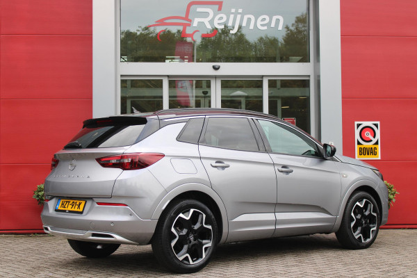 Opel Grandland 1.2 Turbo 130PK AUTOMAAT ULTIMATE | STOEL/STUUR/VOORRUIT VERWARMING | ACHTRERUITRIJ CAMERA | DODEHOEK DETECTIE | ELEKTRISCH BEDIENBARE ACHTERKLEP | FULL LED MATRIX KOPLAMPEN | NAVIGATIE | 19" LICHTMETALEN VELGEN | ALCANTARA BEKLEDING | APPLE CARPLAY/ANDROID AUTO | DRAADLOZE TELEFOONLADER | KEYLESS ENTRY/START | BLACK PACK | ADAPTIVE CRUISE CONTROL | COMFORT STOELEN |