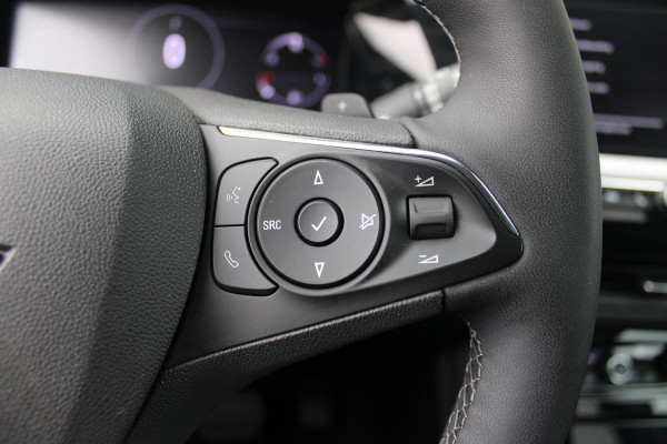 Opel Grandland 1.2 Turbo 130PK AUTOMAAT ULTIMATE | STOEL/STUUR/VOORRUIT VERWARMING | ACHTRERUITRIJ CAMERA | DODEHOEK DETECTIE | ELEKTRISCH BEDIENBARE ACHTERKLEP | FULL LED MATRIX KOPLAMPEN | NAVIGATIE | 19" LICHTMETALEN VELGEN | ALCANTARA BEKLEDING | APPLE CARPLAY/ANDROID AUTO | DRAADLOZE TELEFOONLADER | KEYLESS ENTRY/START | BLACK PACK | ADAPTIVE CRUISE CONTROL | COMFORT STOELEN |