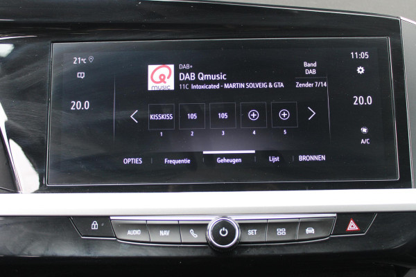 Opel Grandland 1.2 Turbo 130PK AUTOMAAT ULTIMATE | STOEL/STUUR/VOORRUIT VERWARMING | ACHTRERUITRIJ CAMERA | DODEHOEK DETECTIE | ELEKTRISCH BEDIENBARE ACHTERKLEP | FULL LED MATRIX KOPLAMPEN | NAVIGATIE | 19" LICHTMETALEN VELGEN | ALCANTARA BEKLEDING | APPLE CARPLAY/ANDROID AUTO | DRAADLOZE TELEFOONLADER | KEYLESS ENTRY/START | BLACK PACK | ADAPTIVE CRUISE CONTROL | COMFORT STOELEN |