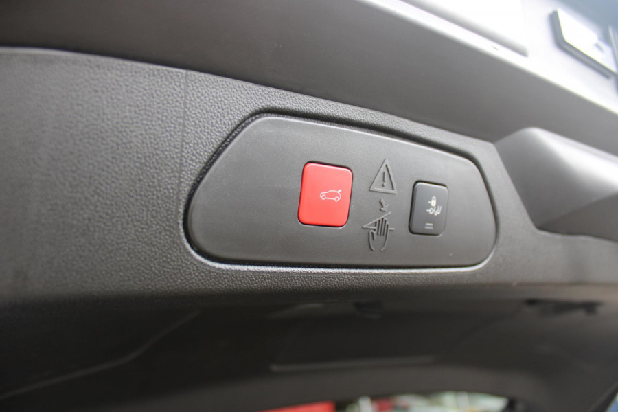 Opel Grandland 1.2 Turbo 130PK AUTOMAAT ULTIMATE | STOEL/STUUR/VOORRUIT VERWARMING | ACHTRERUITRIJ CAMERA | DODEHOEK DETECTIE | ELEKTRISCH BEDIENBARE ACHTERKLEP | FULL LED MATRIX KOPLAMPEN | NAVIGATIE | 19" LICHTMETALEN VELGEN | ALCANTARA BEKLEDING | APPLE CARPLAY/ANDROID AUTO | DRAADLOZE TELEFOONLADER | KEYLESS ENTRY/START | BLACK PACK | ADAPTIVE CRUISE CONTROL | COMFORT STOELEN |