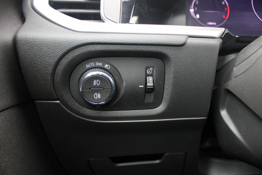 Opel Grandland 1.2 Turbo 130PK AUTOMAAT ULTIMATE | STOEL/STUUR/VOORRUIT VERWARMING | ACHTRERUITRIJ CAMERA | DODEHOEK DETECTIE | ELEKTRISCH BEDIENBARE ACHTERKLEP | FULL LED MATRIX KOPLAMPEN | NAVIGATIE | 19" LICHTMETALEN VELGEN | ALCANTARA BEKLEDING | APPLE CARPLAY/ANDROID AUTO | DRAADLOZE TELEFOONLADER | KEYLESS ENTRY/START | BLACK PACK | ADAPTIVE CRUISE CONTROL | COMFORT STOELEN |