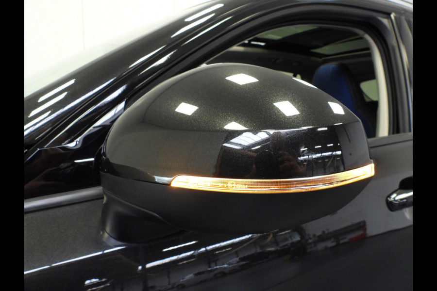 Lynk & Co 01 1.5 PHEV BlackLine NAVI/360CAM/SCHUIFDAK/LED/20"LMV!