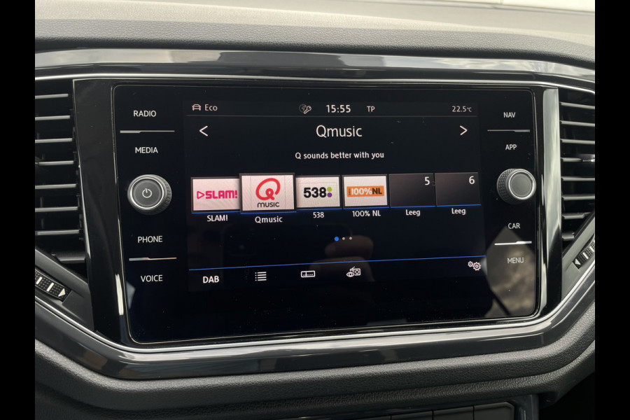 Volkswagen T-Roc 1.5 TSI Sport LED | Trekhaak | Carplay | Camera | Navi | Virtual Cockpit | PDC