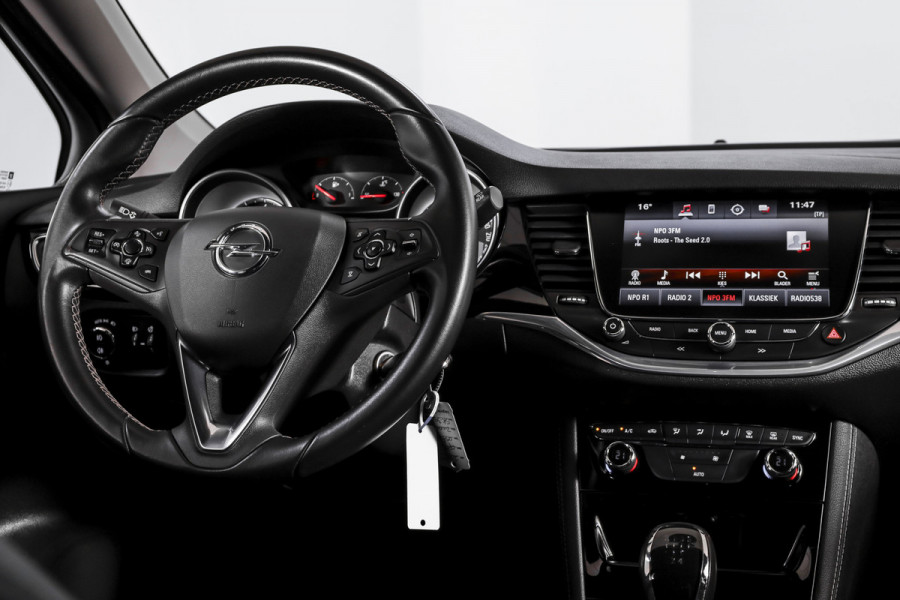 Opel Astra Sports Tourer 1.0 105 PK Business+ | Cruise | PDC | NAV+App. Connect | ECC | 17" LM | Trekhaak |