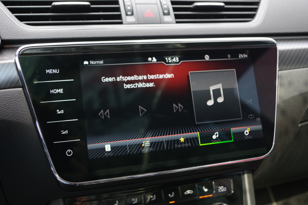 Škoda Superb Combi 1.4 TSI iV Sportline BNS 218 PK PHEV, Panoramadak, Trekhaak, DCC, 360 Camera, Canton Sound, 4 x Stoelverwarming