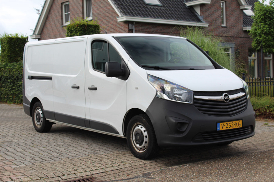 Opel Vivaro 1.6 CDTI 95PK Euro6 L2 Edition ✓ 3-zits ✓ oprij-plaat ✓ airco