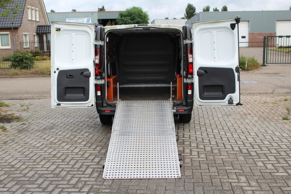 Opel Vivaro 1.6 CDTI 95PK Euro6 L2 Edition ✓ 3-zits ✓ oprij-plaat ✓ airco