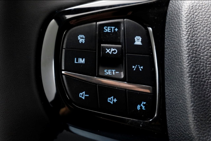 Ford Transit Custom 320 2.0 TDCI 136pk L2H1 Trend LED/ACC/Navi/Camera 07-2024