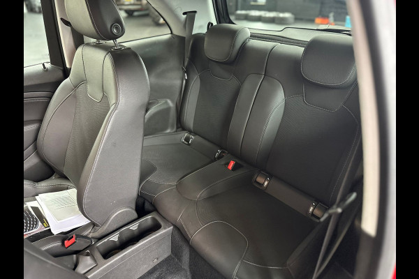 Opel ADAM 1.2 | 1/2 Leder | airco |Bluethooth | Two-tone exterieur/interieur | mooie uitvoering