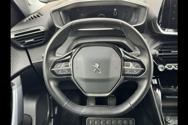 Peugeot 2008 1.2 PureTech Active Cruise control Climate control Achteruitrijcamera Apple/Android Carplay DAB Parkeersensoren V/A